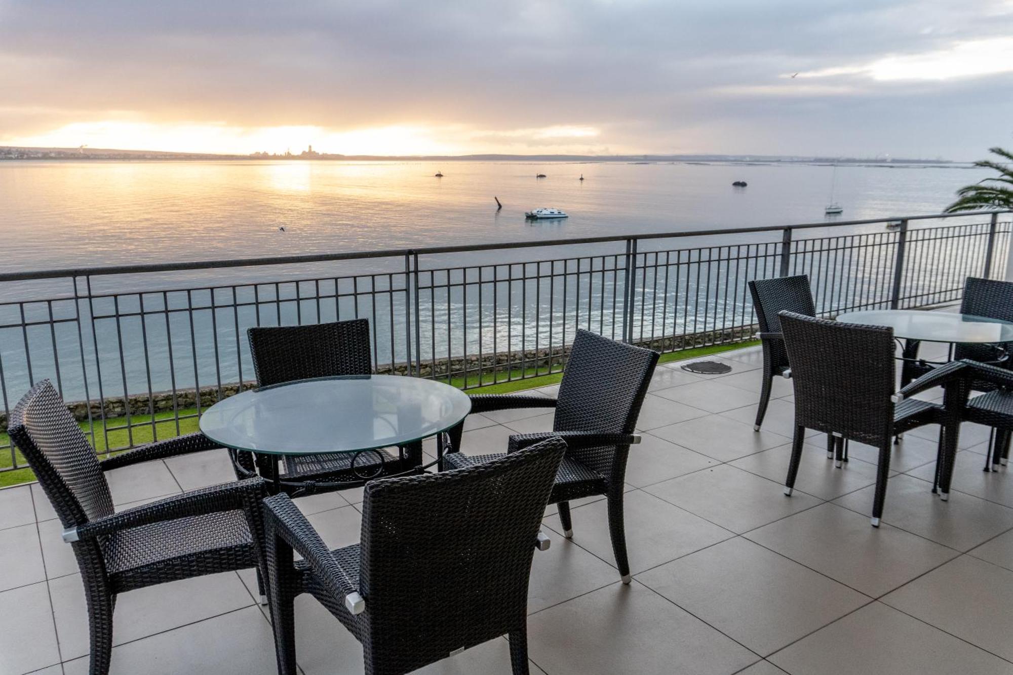 Saldanha Bay Hotel Exterior photo